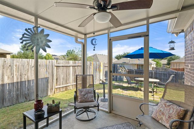 339 Strawberry Blonde DR, Buda, TX 78610