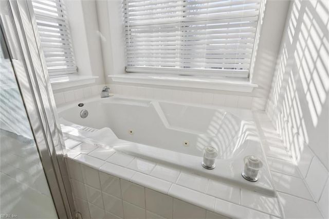 817 Player LN, Newport News, VA 23602