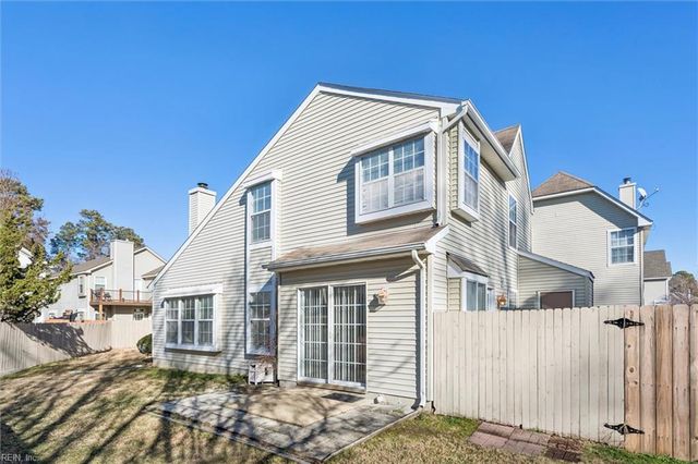 817 Player LN, Newport News, VA 23602