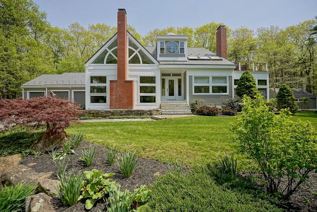 143 Mill Road, North Hampton, NH 03862
