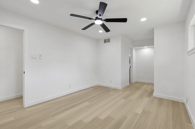 6858 Freemont Street, Dallas, TX 75231