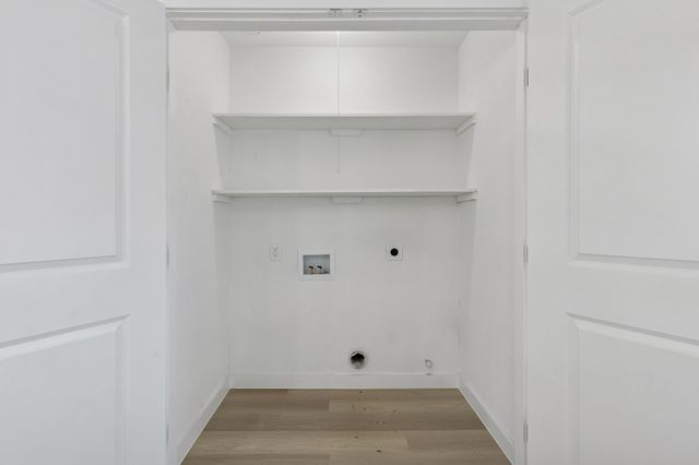 6858 Freemont Street, Dallas, TX 75231