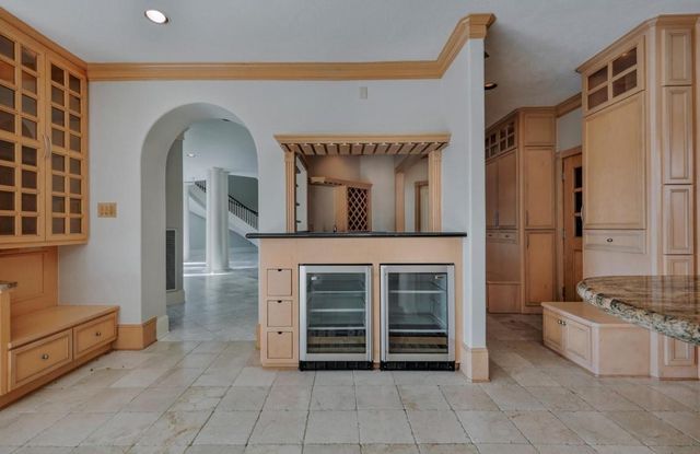 35 W Isle Place, The Woodlands, TX 77381
