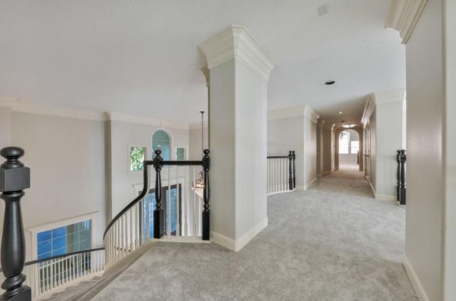 35 W Isle Place, The Woodlands, TX 77381