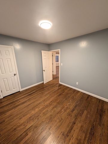 17 Mayflower Circle, Holden, MA 01520