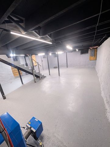 17 Mayflower Circle, Holden, MA 01520