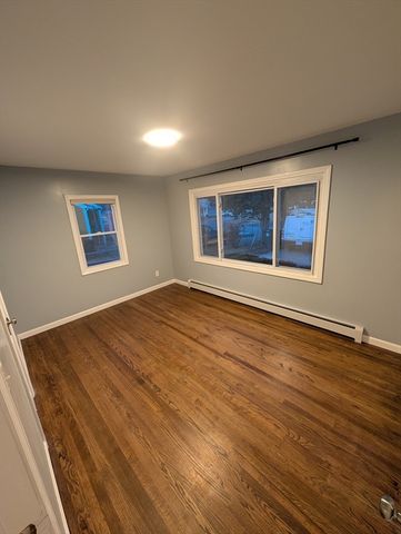 17 Mayflower Circle, Holden, MA 01520