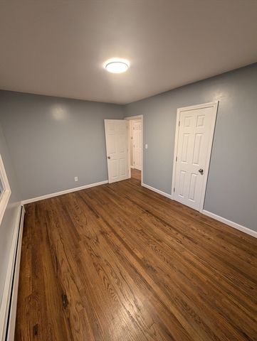 17 Mayflower Circle, Holden, MA 01520