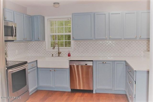 110 Dunhill Court, Jacksonville, NC 28546