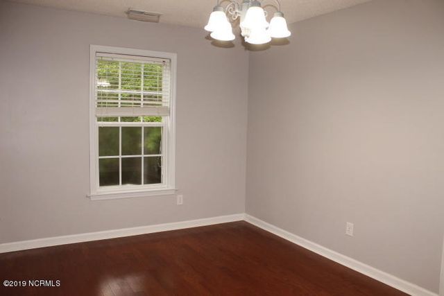 110 Dunhill Court, Jacksonville, NC 28546