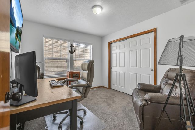 1515 S Avalon Ln, Spokane Valley, WA 99216