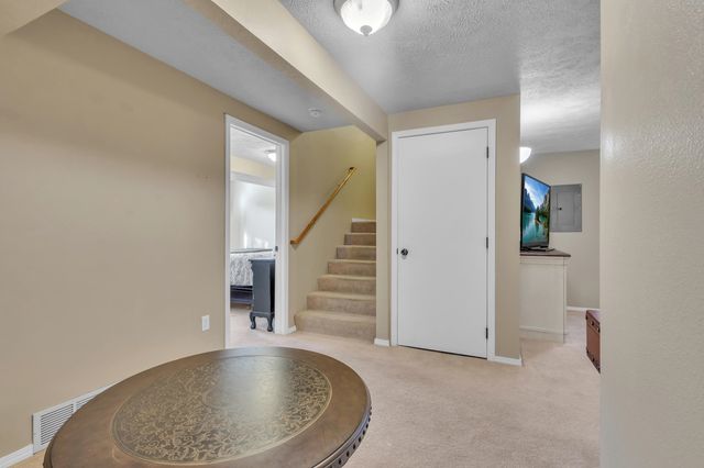 1515 S Avalon Ln, Spokane Valley, WA 99216