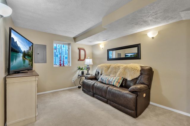 1515 S Avalon Ln, Spokane Valley, WA 99216