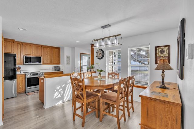 1515 S Avalon Ln, Spokane Valley, WA 99216