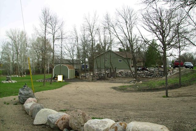 317 Oak Hills Drive, Detroit Lakes, MN 56501