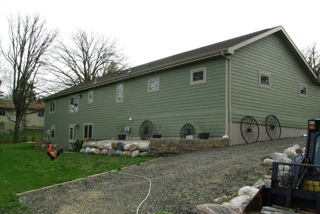 317 Oak Hills Drive, Detroit Lakes, MN 56501