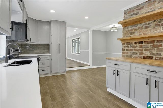 2962 QUEENSTOWN ROAD, Trussville, AL 35173