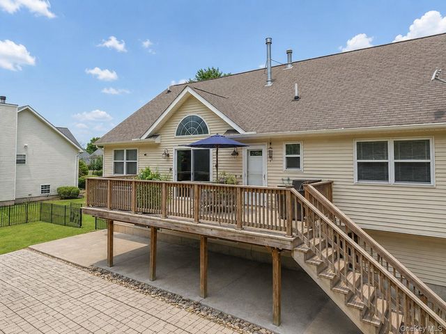 26 Seals Drive, Monroe, NY 10950
