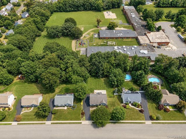 26 Seals Drive, Monroe, NY 10950