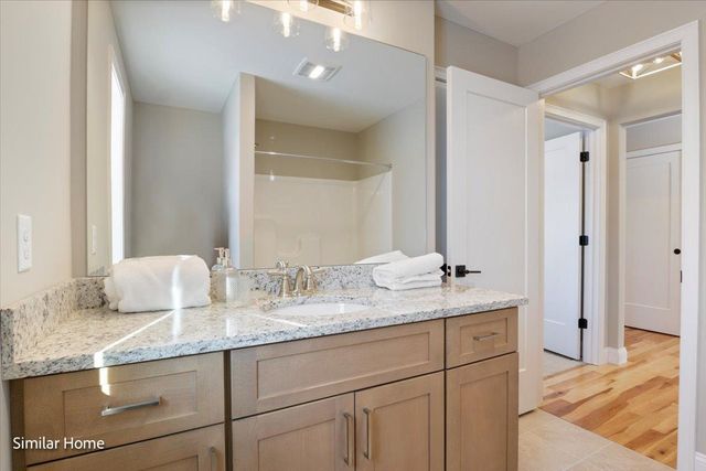 36 Edgewater Drive, Brentwood, NH 03833