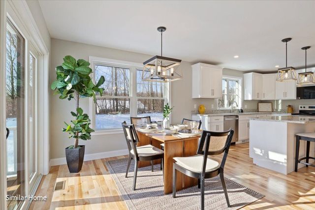 36 Edgewater Drive, Brentwood, NH 03833