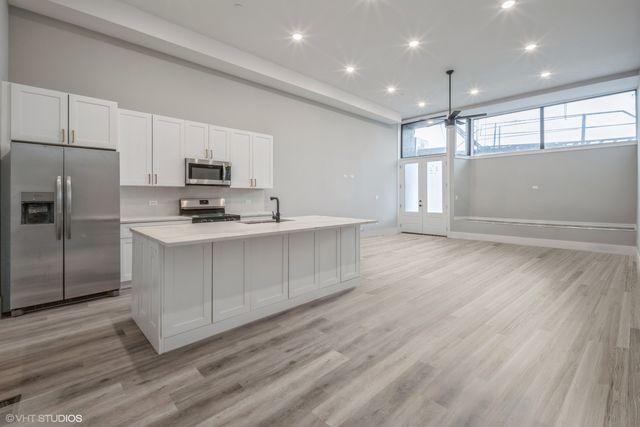 639 W 18th Street 1, Chicago, IL 60616