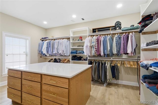 1200 N Annapolis Avenue, Hernando, FL 34442