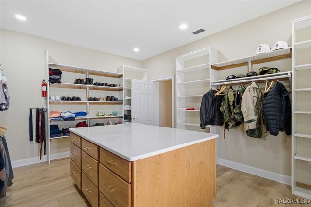 1200 N Annapolis Avenue, Hernando, FL 34442