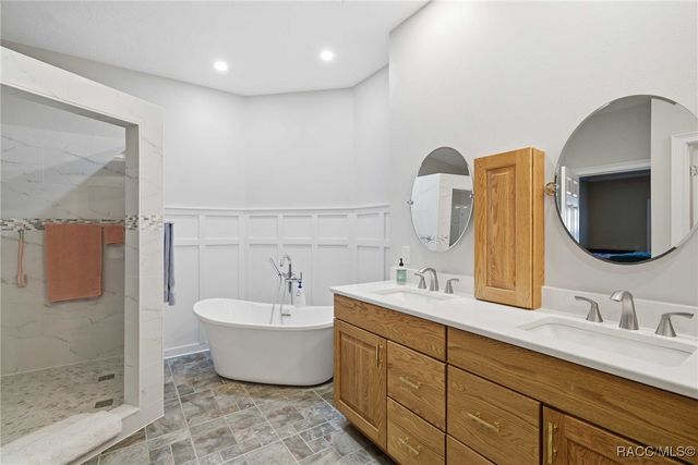 1200 N Annapolis Avenue, Hernando, FL 34442