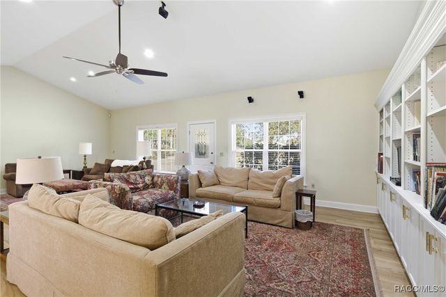 1200 N Annapolis Avenue, Hernando, FL 34442