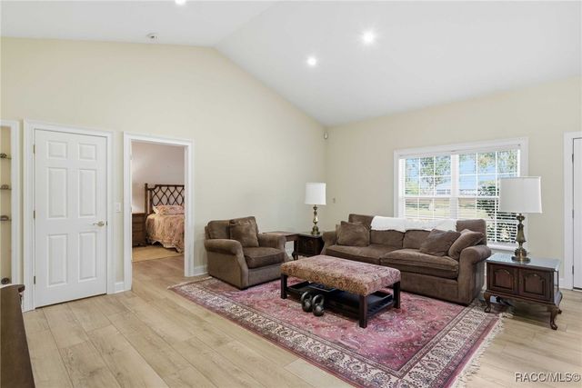 1200 N Annapolis Avenue, Hernando, FL 34442