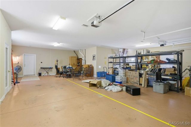 1200 N Annapolis Avenue, Hernando, FL 34442