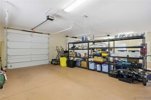 1200 N Annapolis Avenue, Hernando, FL 34442