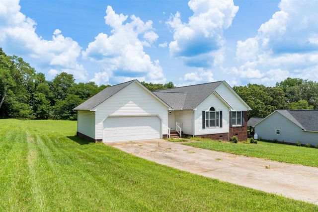 139 Beaver Creek Drive, Gaffney, SC 29341