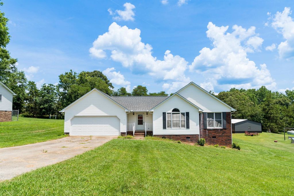 139 Beaver Creek Drive, Gaffney, SC 29341