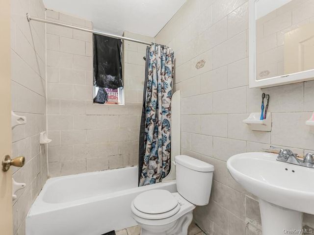 1122 Anderson Avenue, Bronx, NY 10452