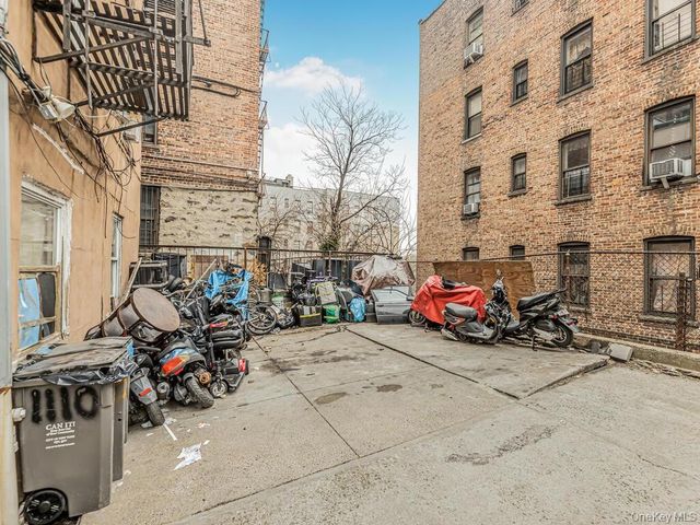 1122 Anderson Avenue, Bronx, NY 10452