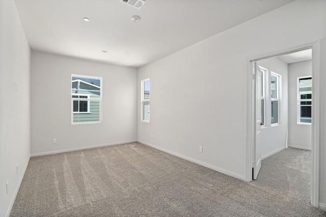 1527 Wingwood, Vista, CA 92083