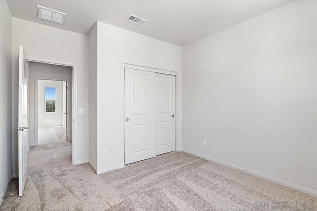 1527 Wingwood, Vista, CA 92083