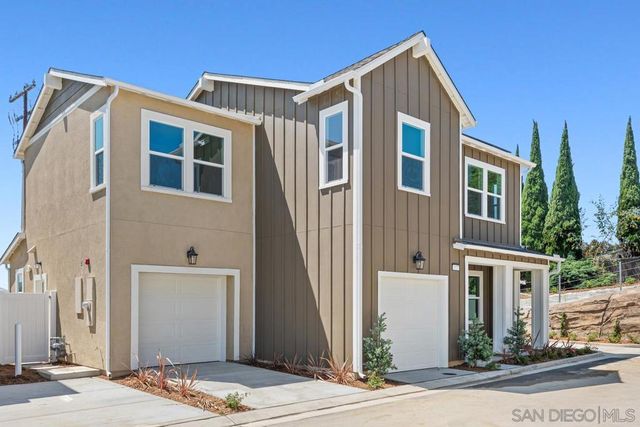 1527 Wingwood, Vista, CA 92083