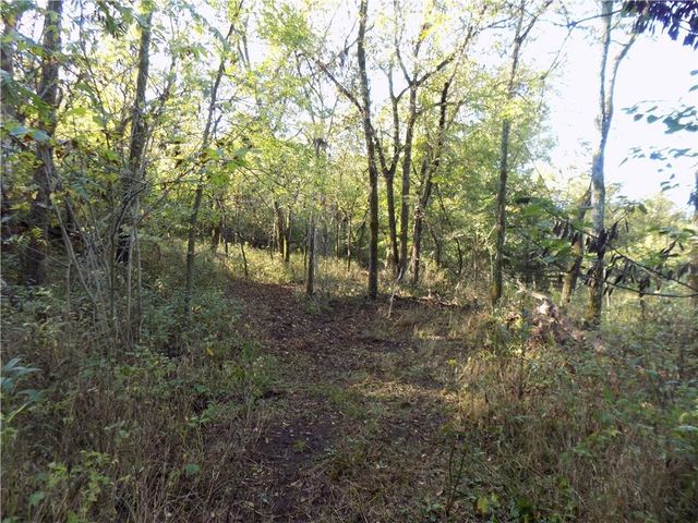 1392 Rock Creek Road, Williamsburg, KS 66095