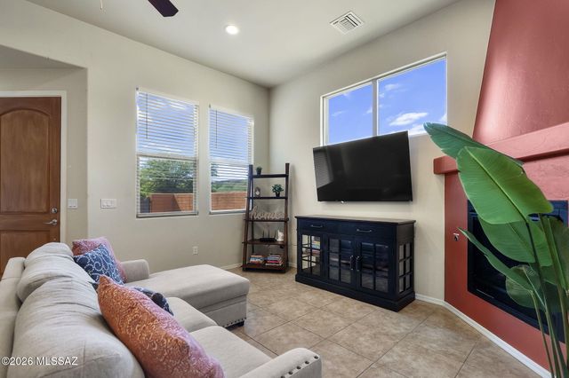 1201 Lombard Way, Tubac, AZ 85646