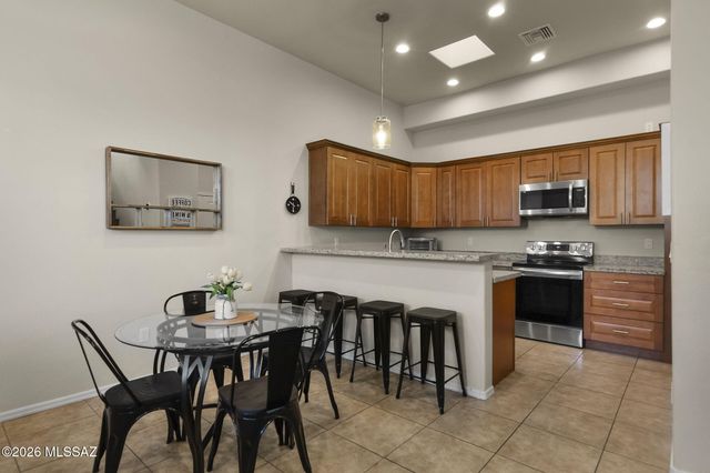1201 Lombard Way, Tubac, AZ 85646