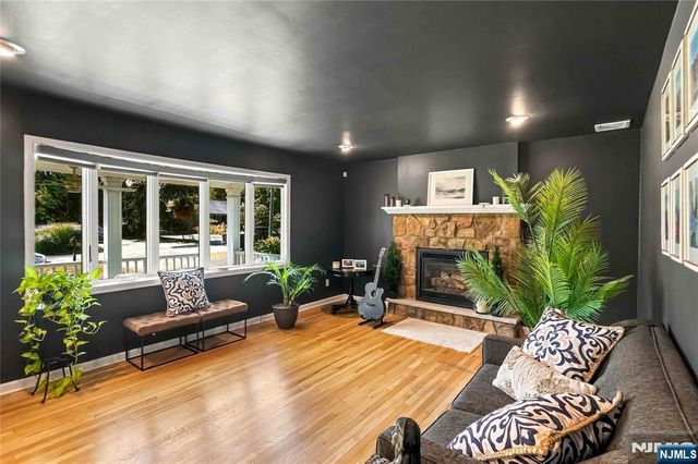 580 Egan Terrace, River Vale, NJ 07675