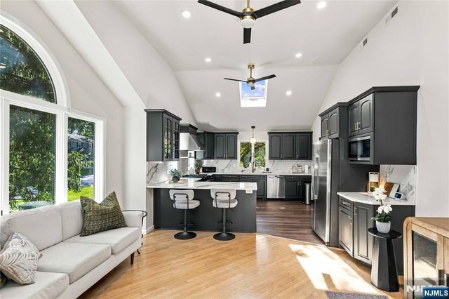 580 Egan Terrace, River Vale, NJ 07675