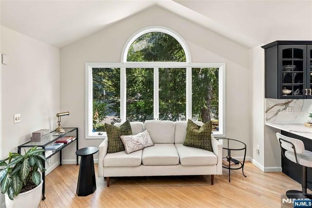 580 Egan Terrace, River Vale, NJ 07675