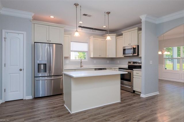 1311 Sunset DR, Norfolk, VA 23503