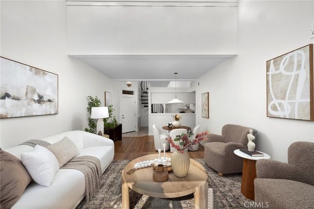 17202 Corbina Ln 202, Huntington Beach, CA 92649