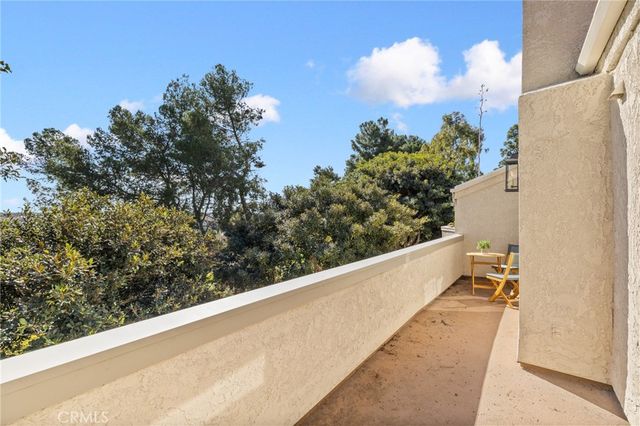 17202 Corbina Ln 202, Huntington Beach, CA 92649