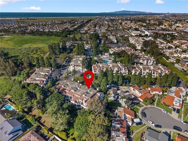 17202 Corbina Ln 202, Huntington Beach, CA 92649